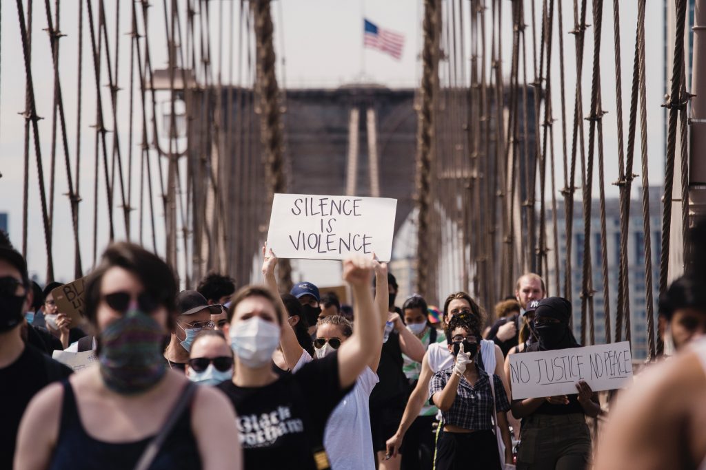 Picture of Black Lives Matter protest on a bridge